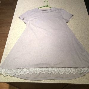 Light oatmeal gray tunic top with lace detail